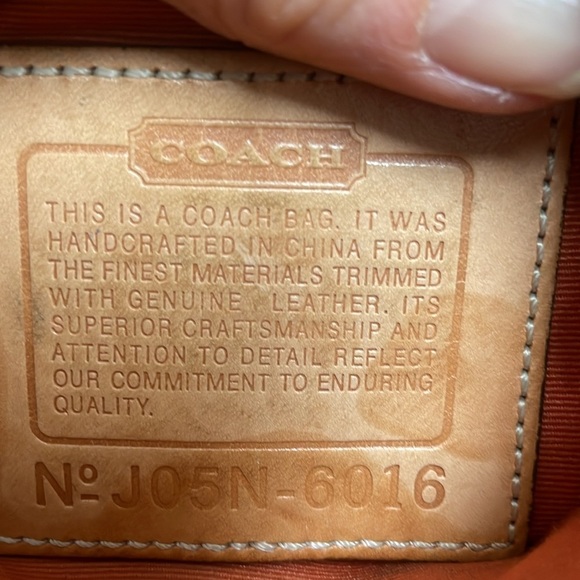 Coach crossbody sling bag purse clutch adjustable strap brown tan leather canvas - Picture 7 of 10